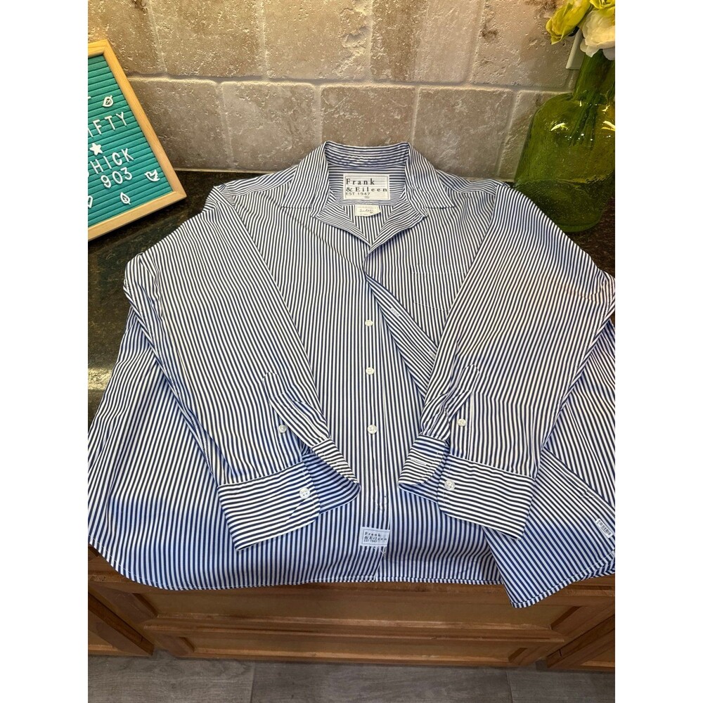 Frank & Eileen Eileen Blue Pinstripe Button Down Shirt Italian Cotton XL EUC